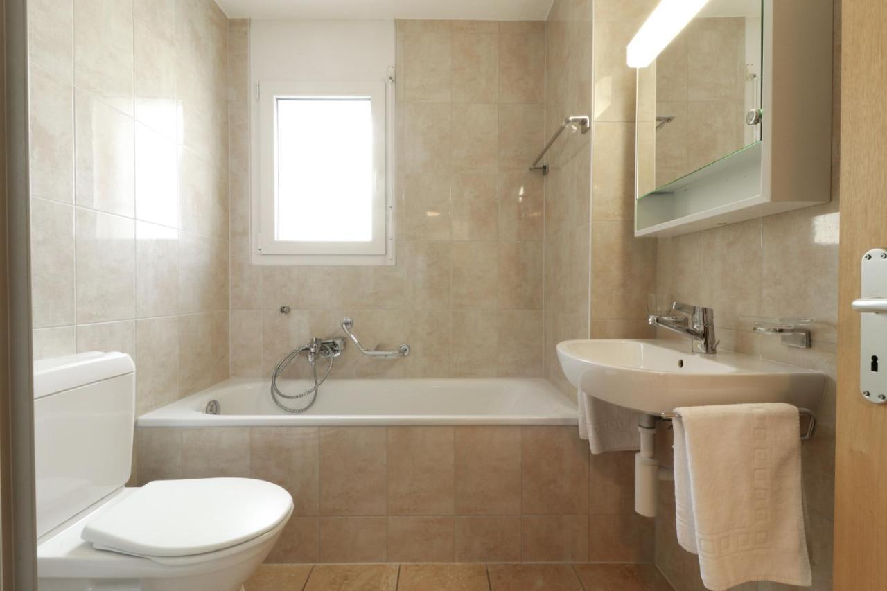 Nice Apartment Ideally Located In Martigny Екстер'єр фото