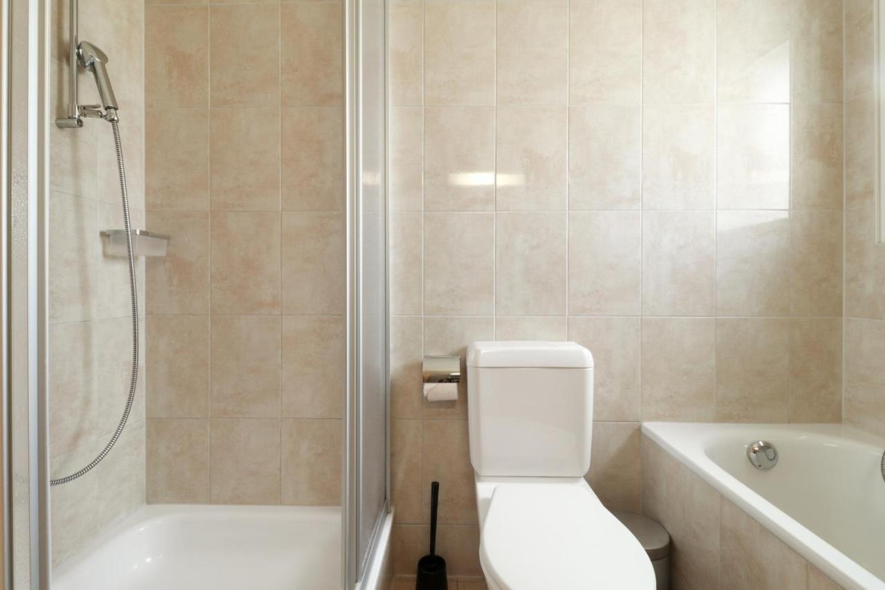 Nice Apartment Ideally Located In Martigny Екстер'єр фото