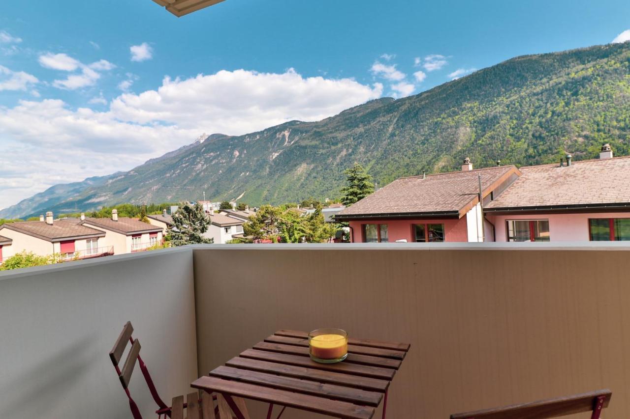 Nice Apartment Ideally Located In Martigny Екстер'єр фото