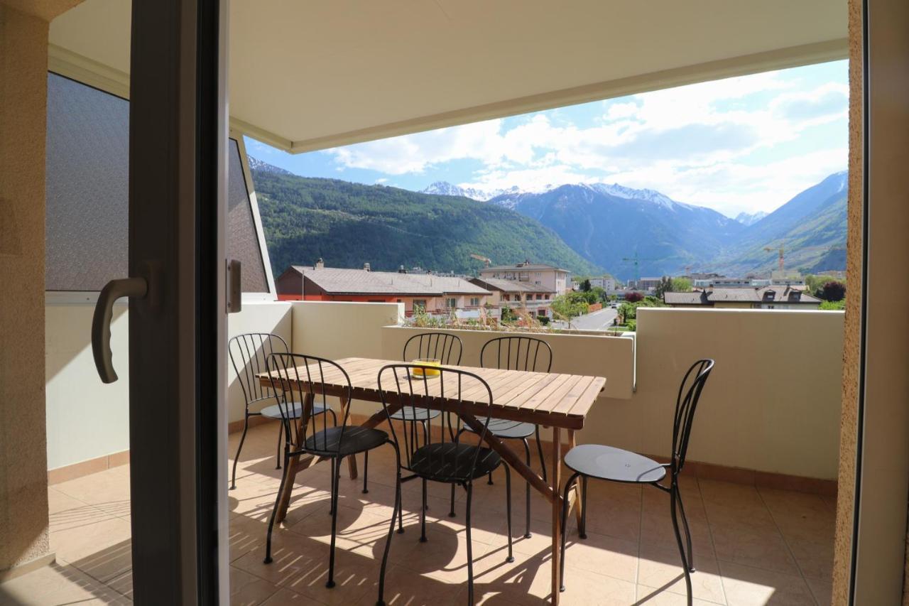 Nice Apartment Ideally Located In Martigny Екстер'єр фото