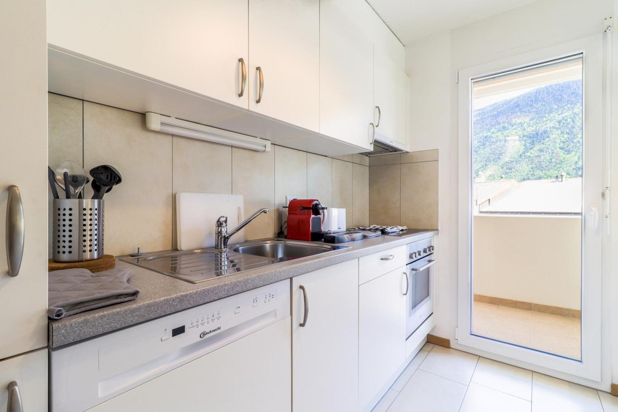 Nice Apartment Ideally Located In Martigny Екстер'єр фото